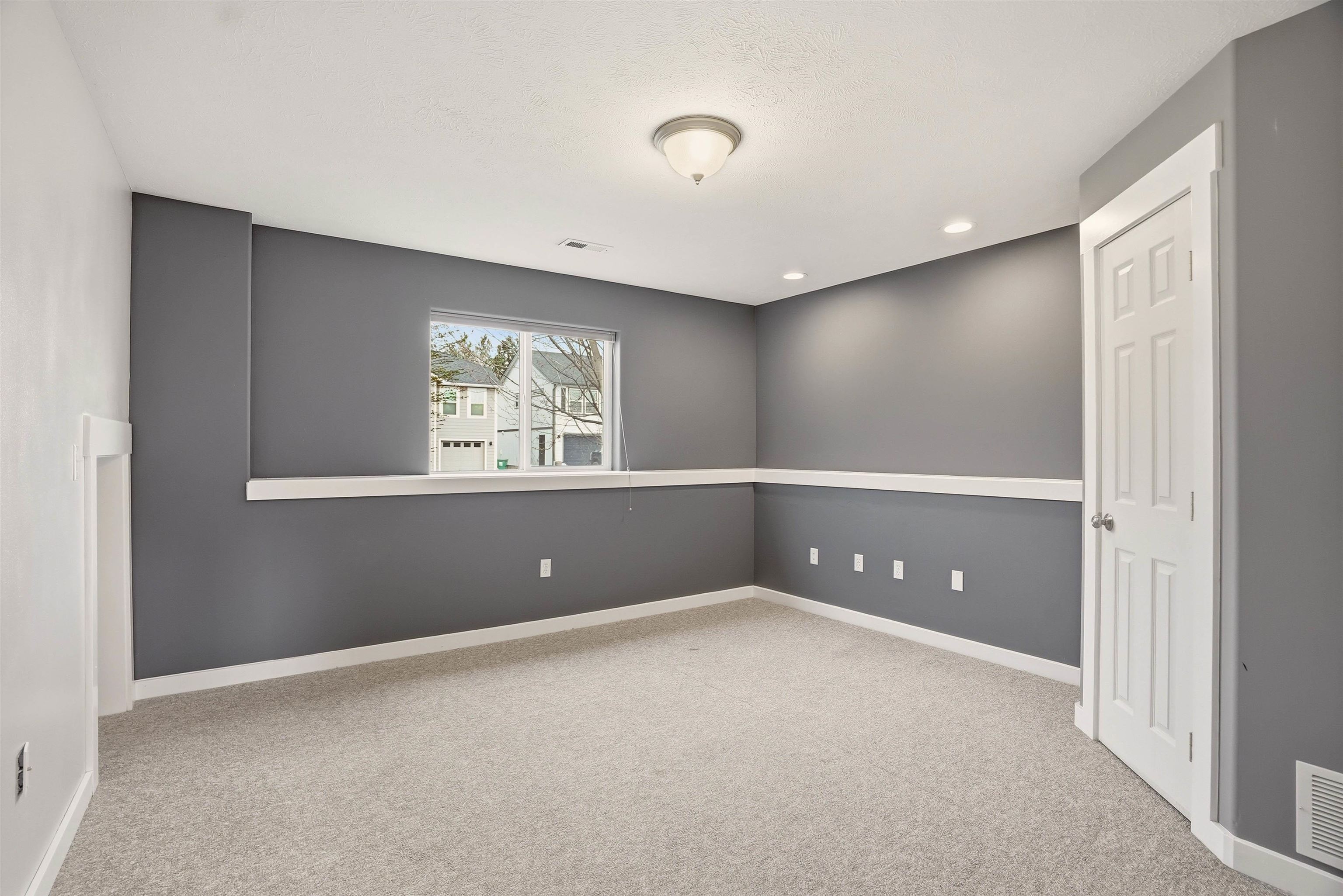 7822 North Ash Lane Spokane, WA 99208 - Photo 12 of 27
