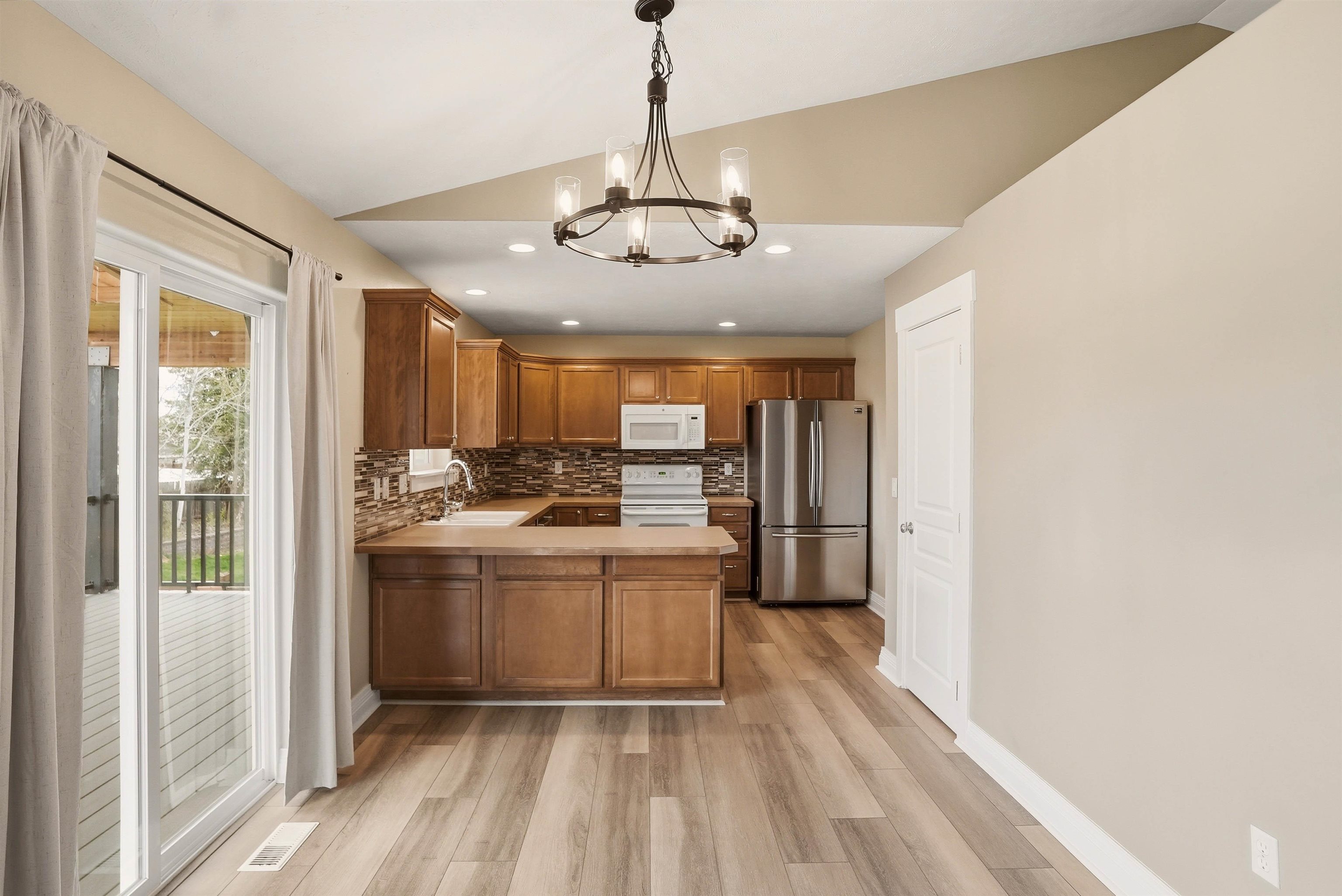 7822 North Ash Lane Spokane, WA 99208 - Photo 6 of 27