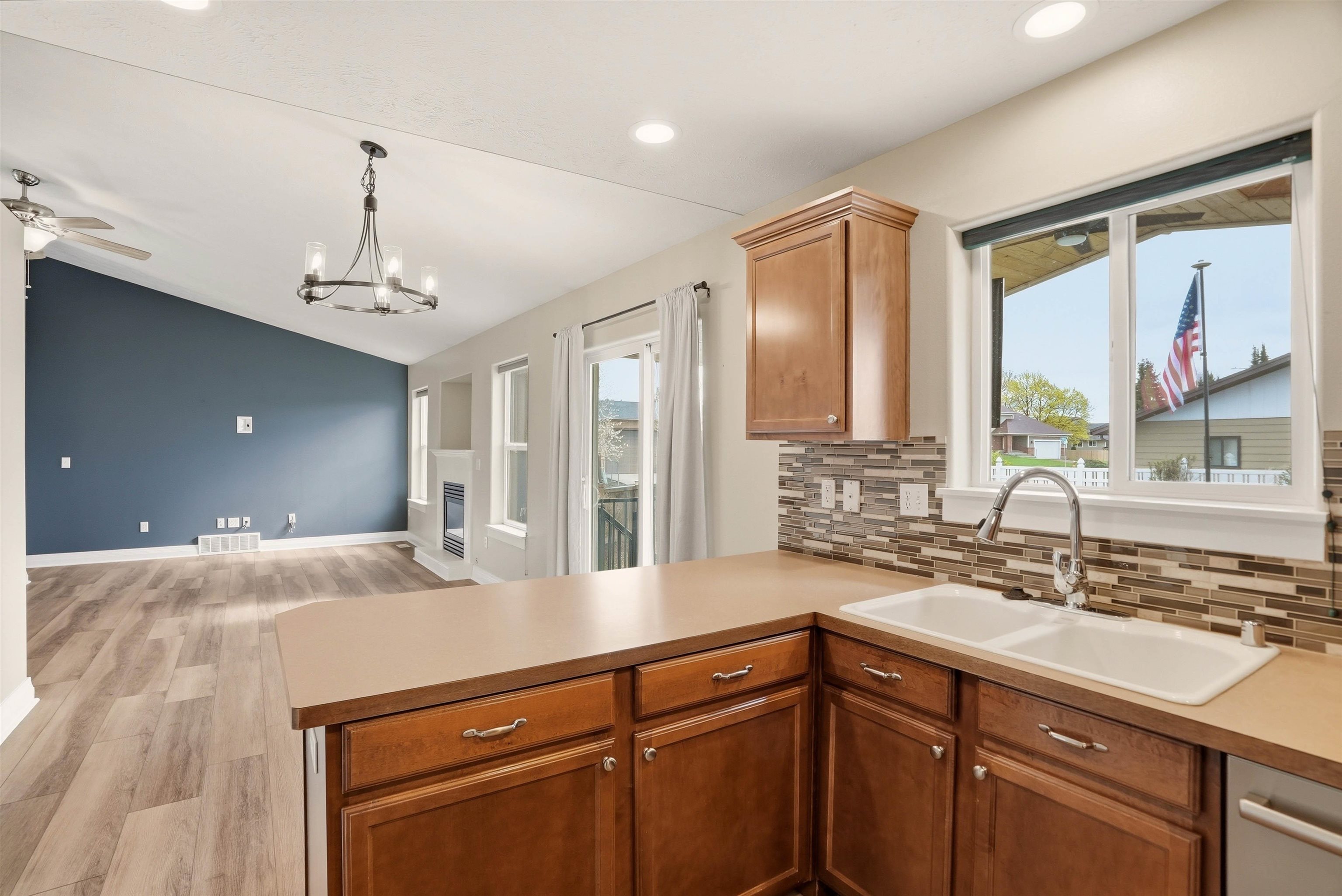 7822 North Ash Lane Spokane, WA 99208 - Photo 10 of 27