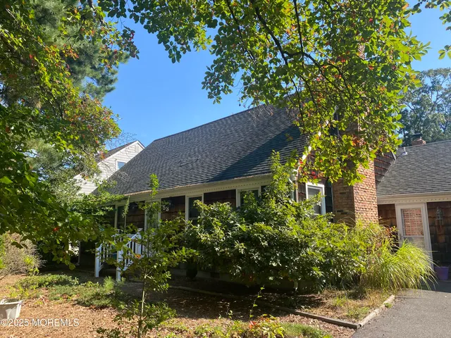 $665,000 | 53 Driftwood Drive, Brick, NJ 08723