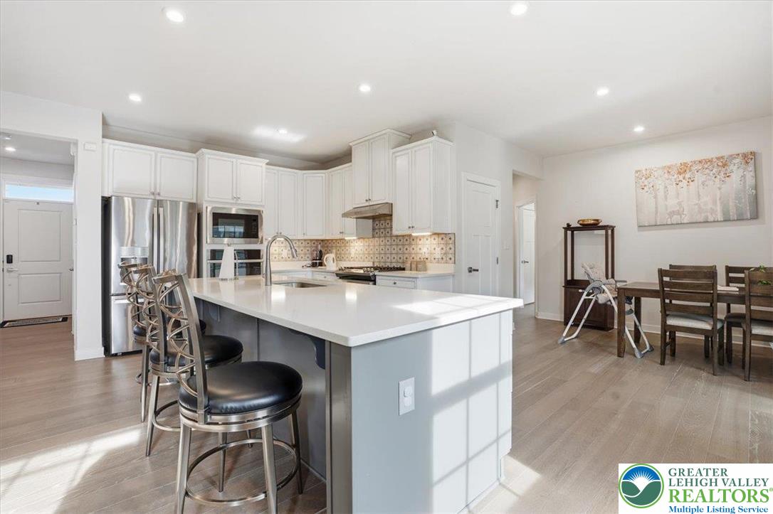 3902 Orth Street Bethlehem, PA 18020 - Photo 17 of 62 Kitchen