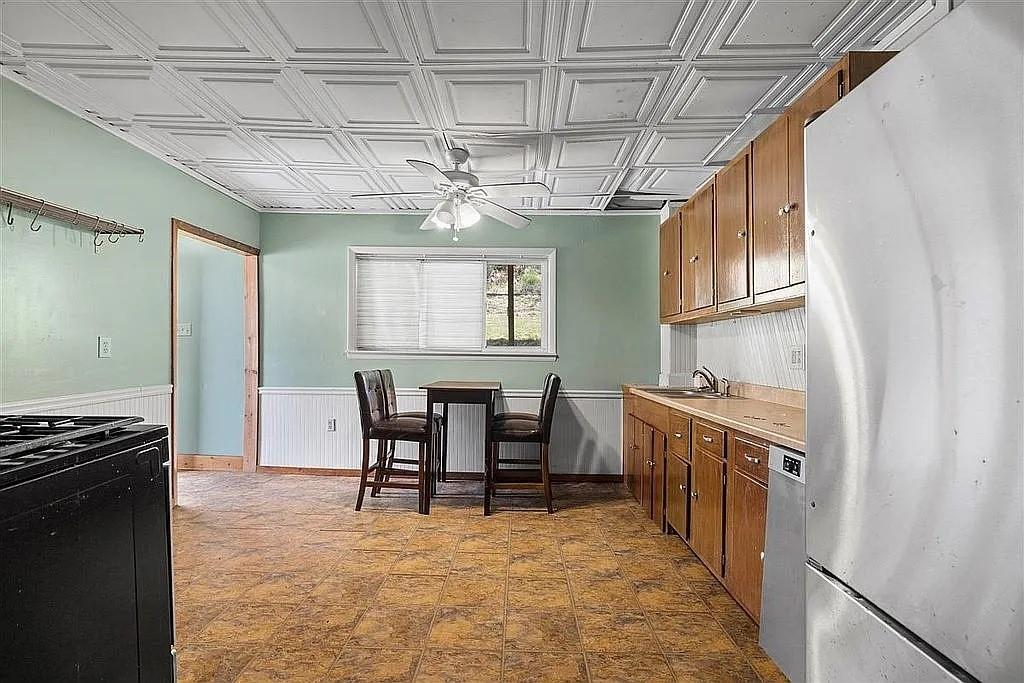331 Clarence Street Pittsburgh, PA 15211 - Photo 13 of 33