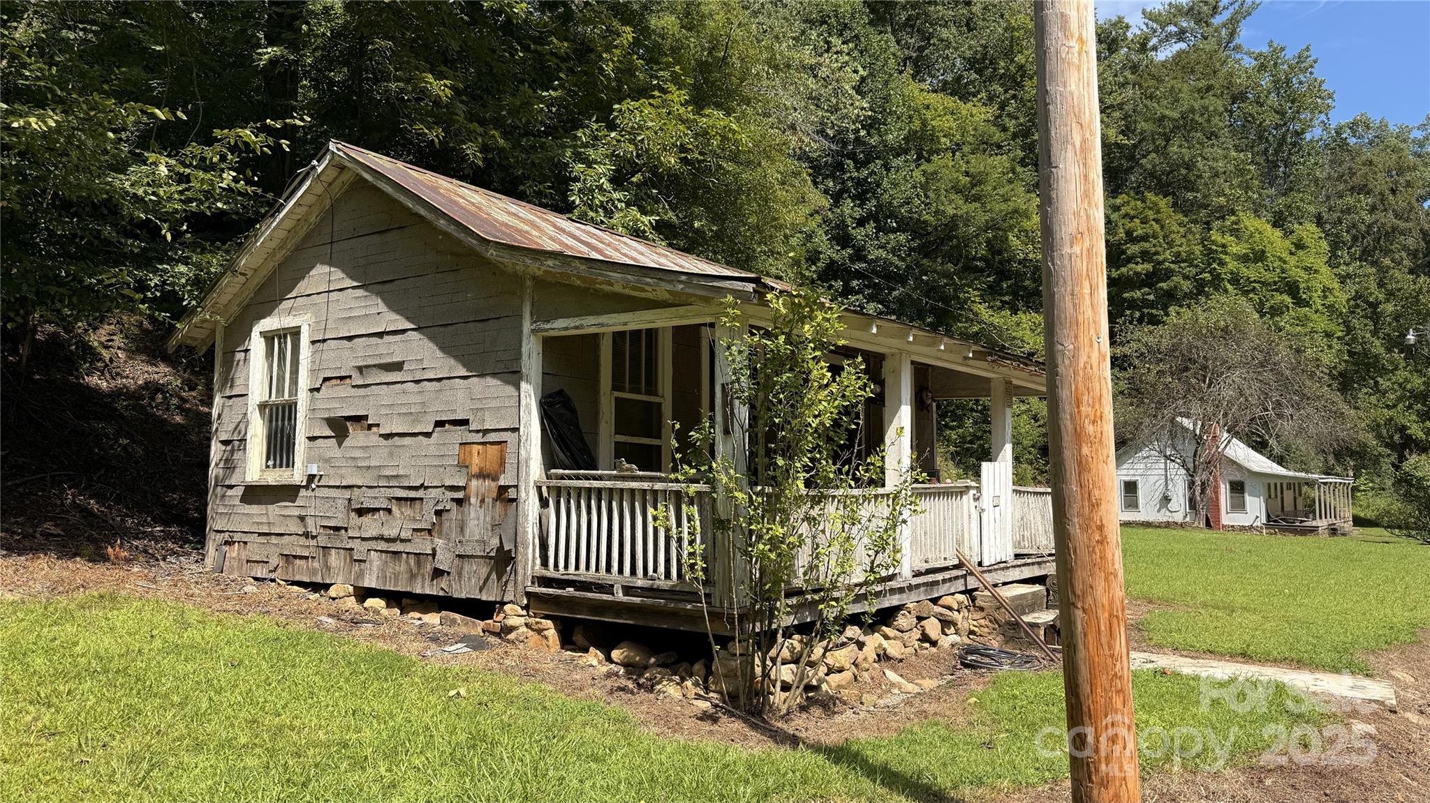 851 Lower Shut In Road Hot Springs, NC 28743 - Photo 19 of 20 Gallery Image 19