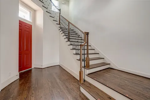 $499,000 | 9940 Woodwind Lane South, Houston, TX 77025