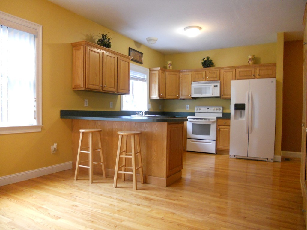 285 Nashua Road, Unit D Groton, MA 01450 - Photo 4 of 13 Gallery Image 4
