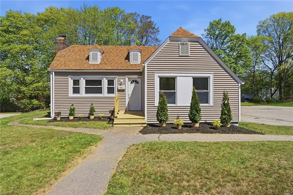 $429,000 | 1567 Centerville Road, Warwick, RI 02886