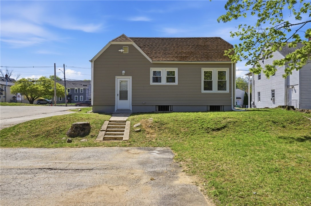 1567 Centerville Road Warwick, RI 02886 - Photo 21 of 26