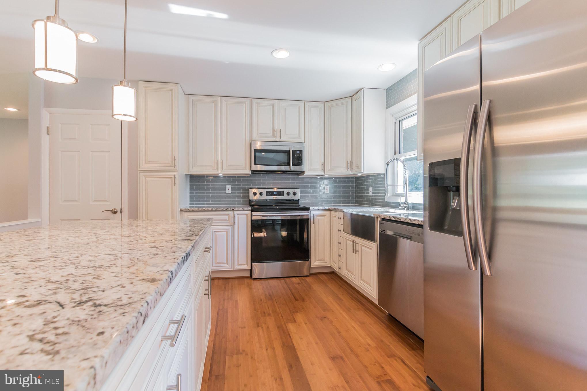 1715 Ballenger Creek Pike Point of Rocks, MD 21777 - Photo 10 of 30 Custom cabinets have slo-close doors
