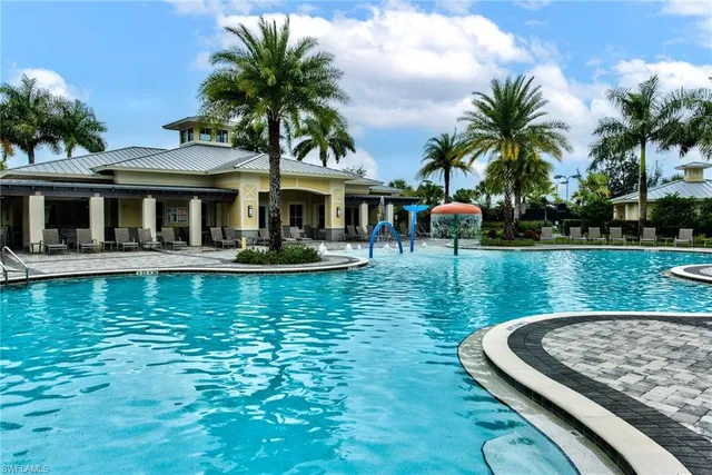 $2,450 | 2612 Blossom Way, Naples, FL 34120