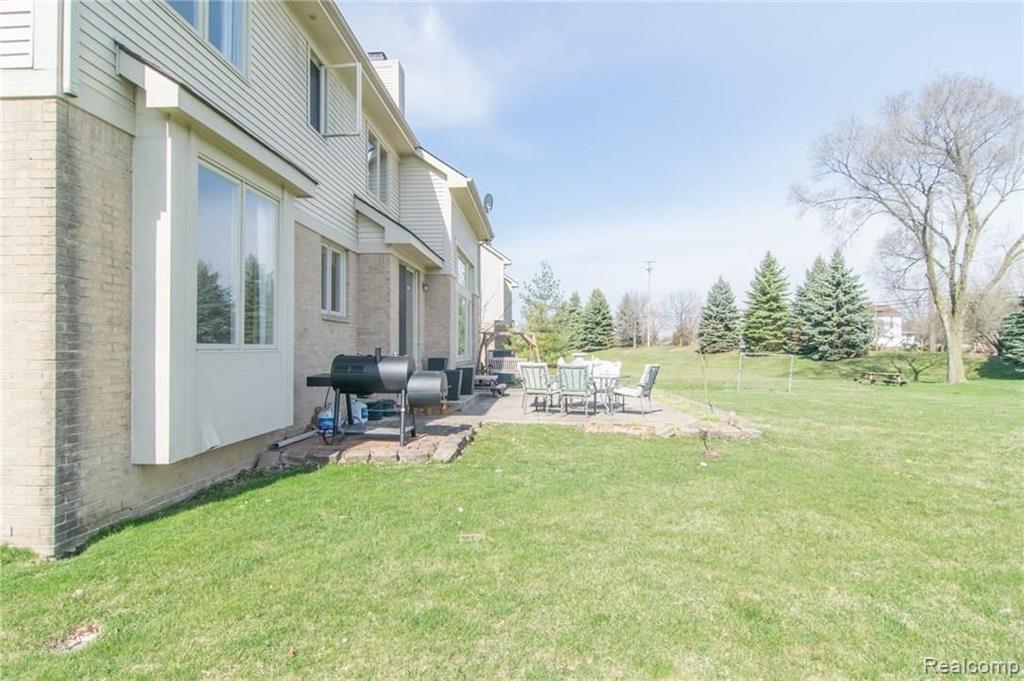 48006 Gladstone Road Canton, MI 48188 - Photo 61 of 66