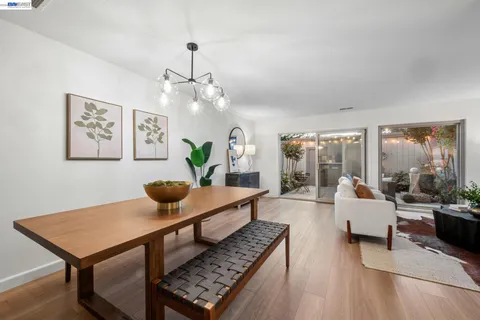 $695,000 | Bay Farm Island, Alameda, CA 94502