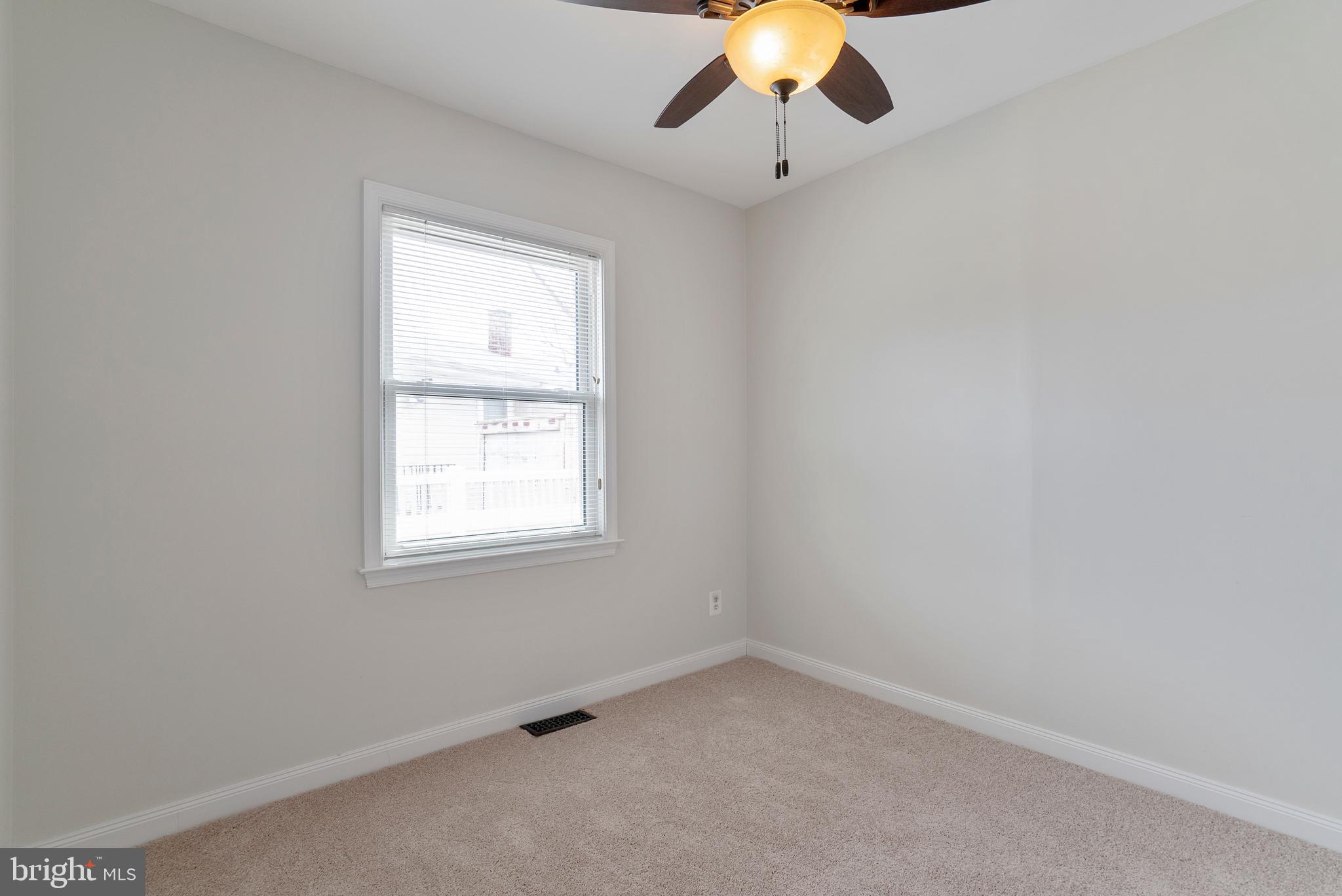 7802 Overhill Road Glen Burnie, MD 21060 - Photo 11 of 33