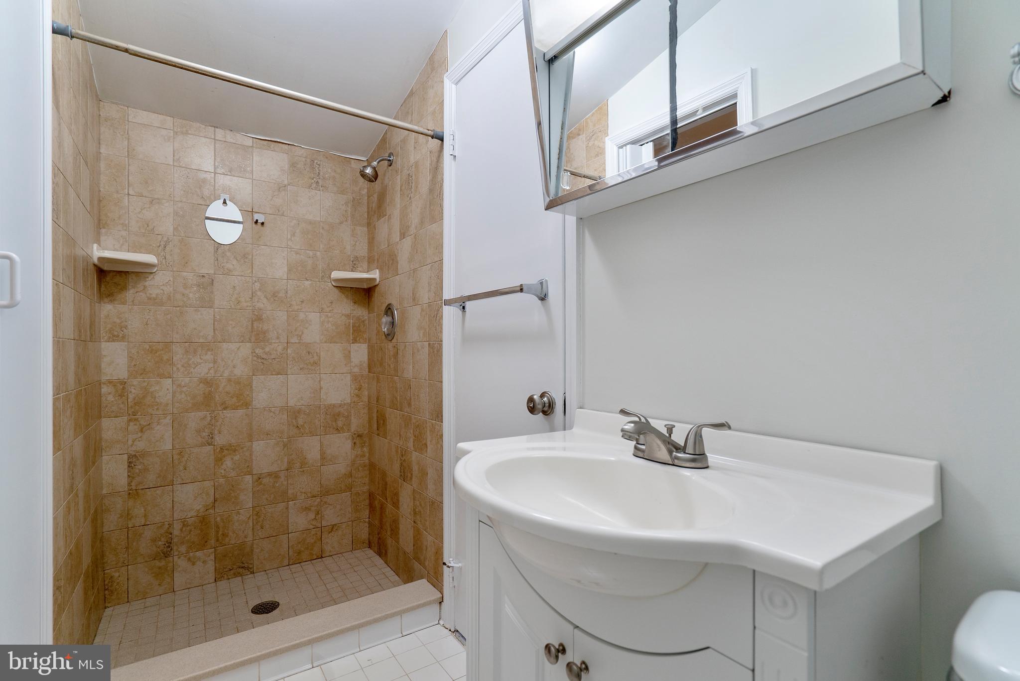 7802 Overhill Road Glen Burnie, MD 21060 - Photo 17 of 33