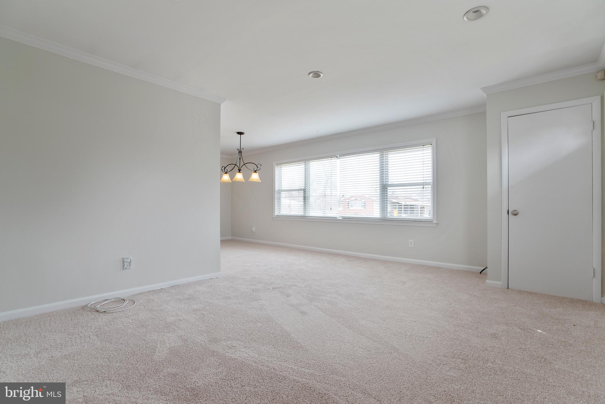 7802 Overhill Road Glen Burnie, MD 21060 - Photo 4 of 33