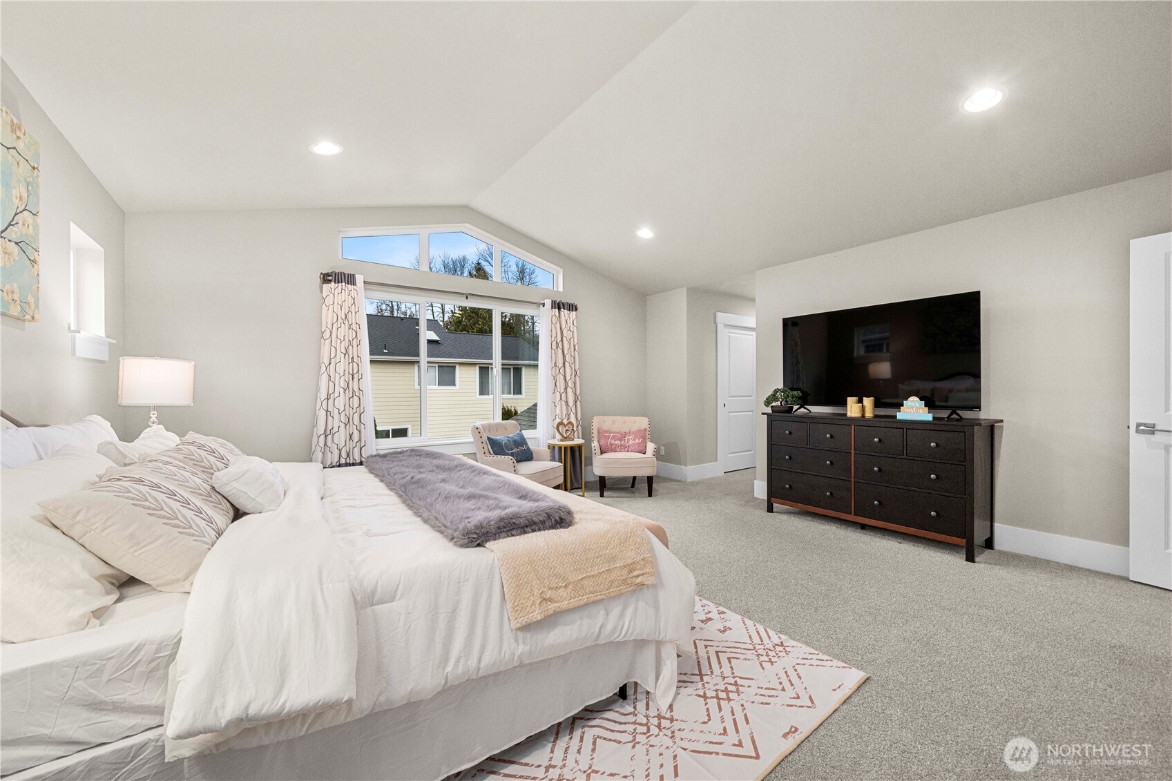 17552 Southeast 188th Place Renton, WA 98058 - Photo 14 of 40