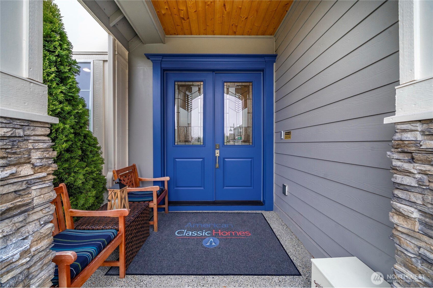 17552 Southeast 188th Place Renton, WA 98058 - Photo 2 of 40