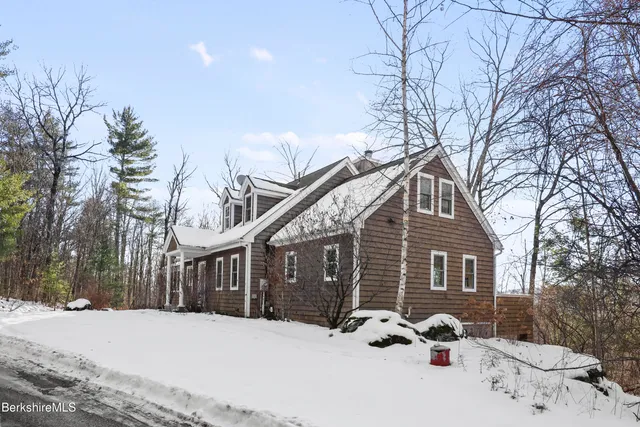 $1,595,000 | 130 E Road, Alford, MA 01266