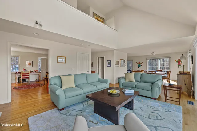 $1,595,000 | 130 E Road, Alford, MA 01266