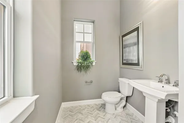 $769,700 | 4024 Blossom Street, Houston, TX 77007