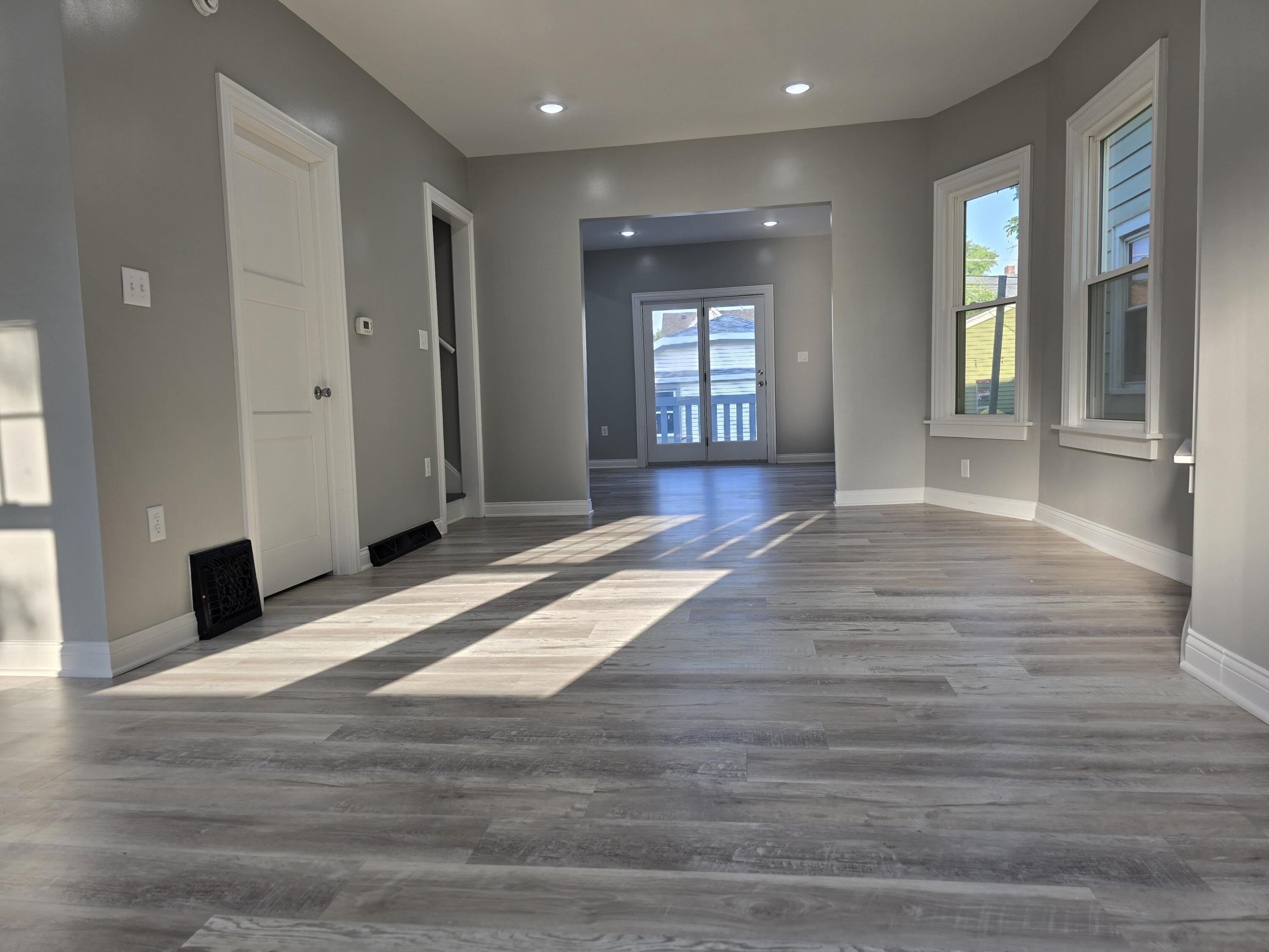 1114 South 47th Street Milwaukee, WI 53214 - Photo 6 of 30 20250619_184856