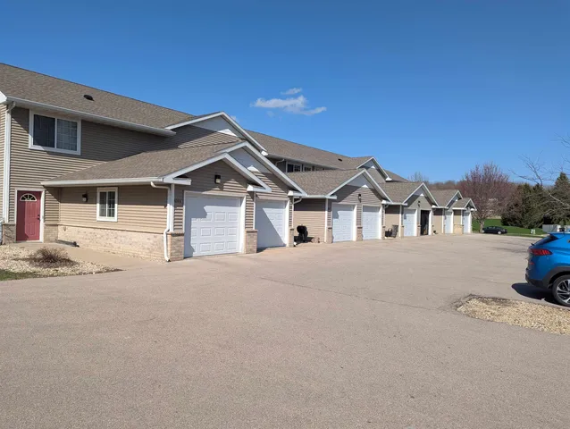 $3,700,000 | 4719 Burma Road, McFarland, WI 53558