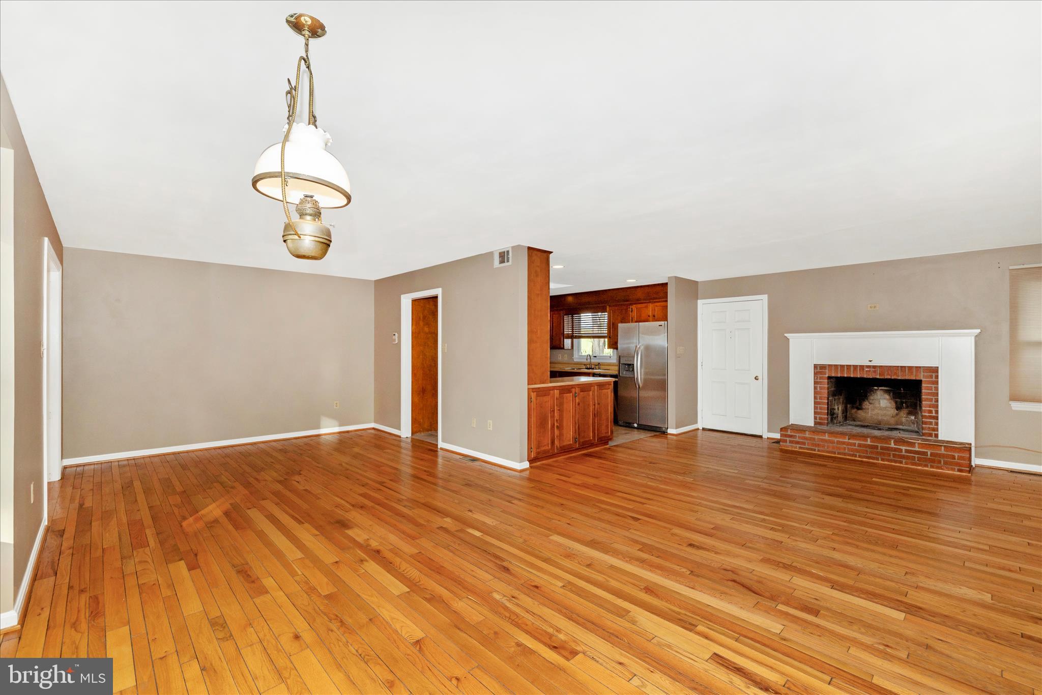 8423 Palmer Road Middletown, MD 21769 - Photo 9 of 50 Dining Area