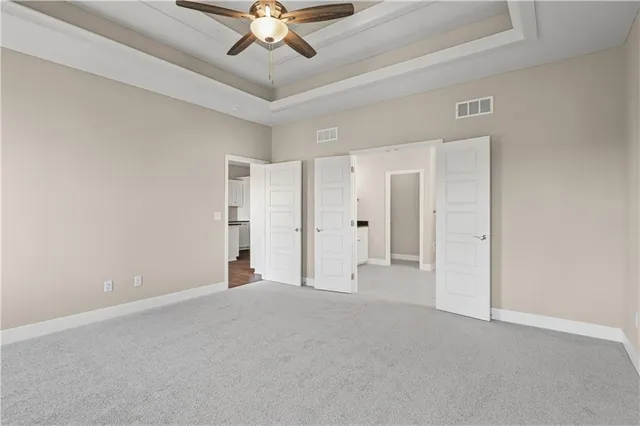 $591,740 | 10139 North Winchester Avenue, Kansas City, MO 64156