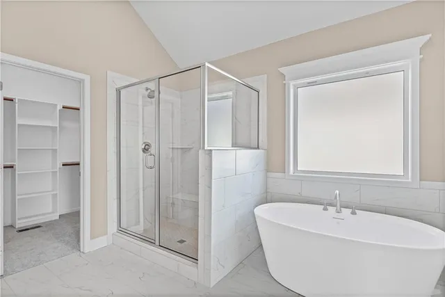 $591,740 | 10139 North Winchester Avenue, Kansas City, MO 64156