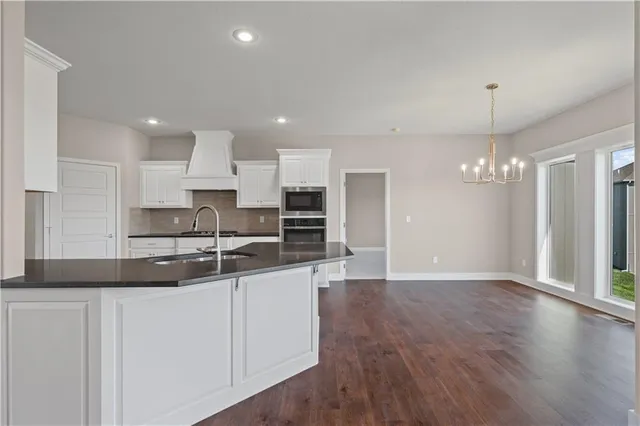 $591,740 | 10139 North Winchester Avenue, Kansas City, MO 64156