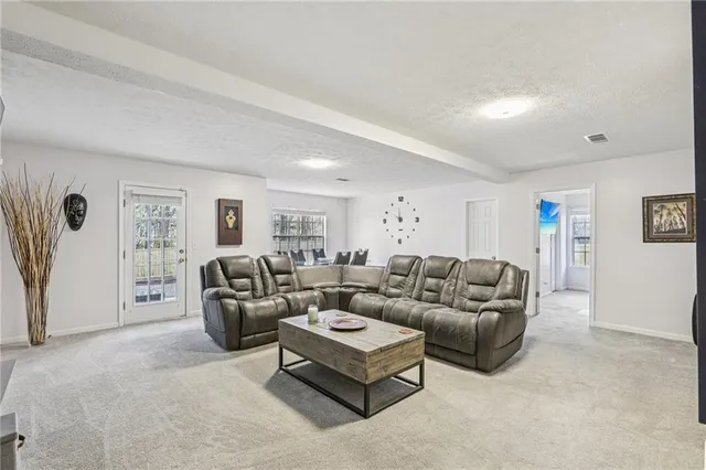 $375,000 | 1661 Louisa Court, Hampton, GA 30228