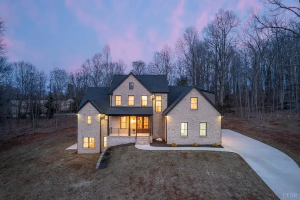 $979,900 | 1148 Val Terrace Court, Forest, VA 24551