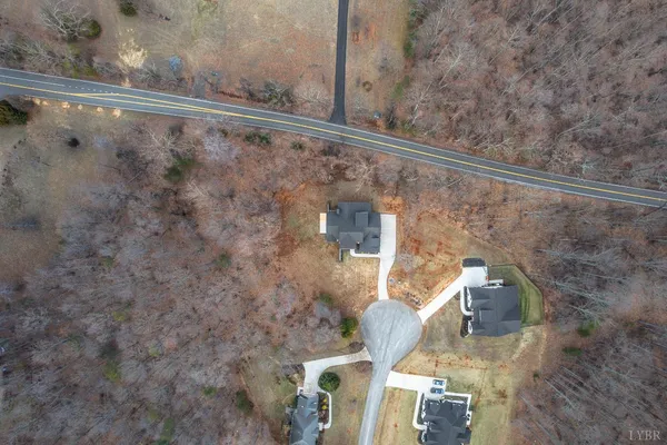 $979,900 | 1148 Val Terrace Court, Forest, VA 24551