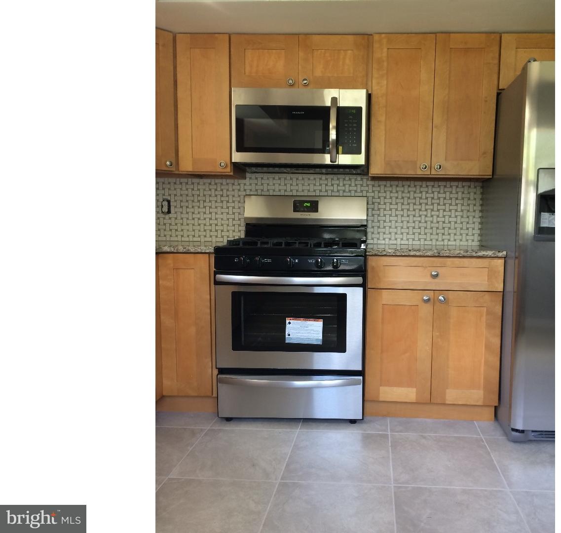 917 Bentley Road Lindenwold, NJ 08021 - Photo 4 of 20 Kitchen