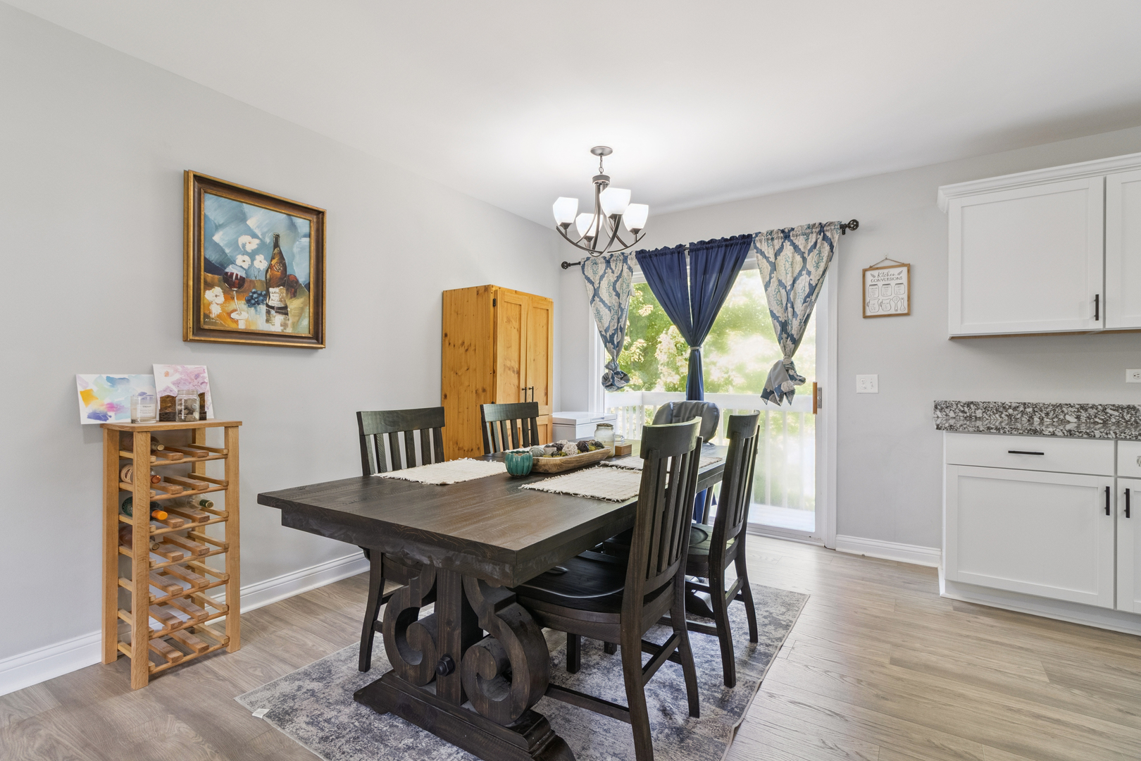 1243 Jericho Road Aurora, IL 60506 - Photo 5 of 25 a view of a dining room with furniture and window