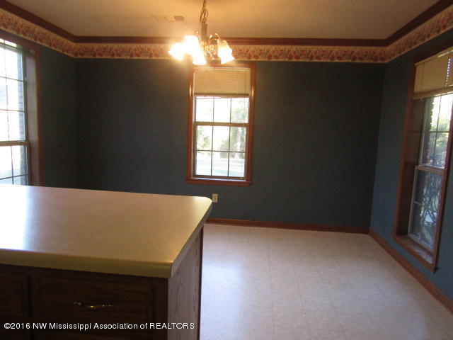 1613 Jr Johnson Road Sardis, MS 38666 - Photo 12 of 25 IMG_3407