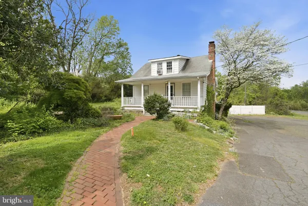 $4,100,000 | 4464 North Old Glebe Road, Arlington, VA 22207