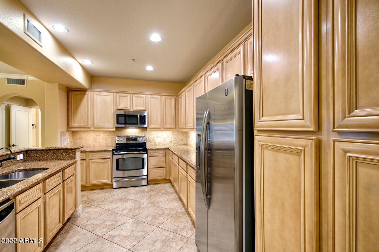 3935 East Rough Rider Road, Unit 1222 Phoenix, AZ 85050 - Photo 11 of 30 _RMP3569