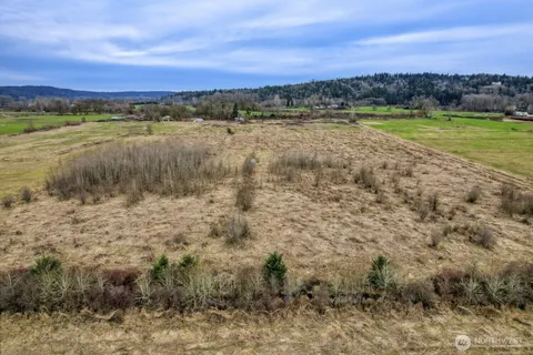 $650,000 | 27411 Northeast 100th Street, Carnation, WA 98014