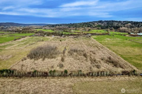 $650,000 | 27411 Northeast 100th Street, Carnation, WA 98014