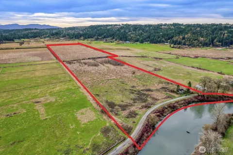 $650,000 | 27411 Northeast 100th Street, Carnation, WA 98014