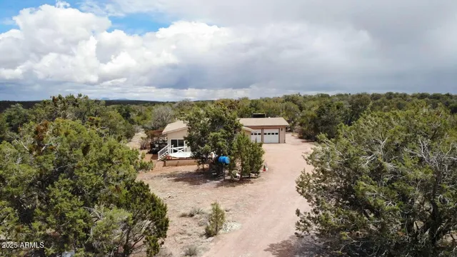 $279,900 | 55409 Madre Circle, Seligman, AZ 86337