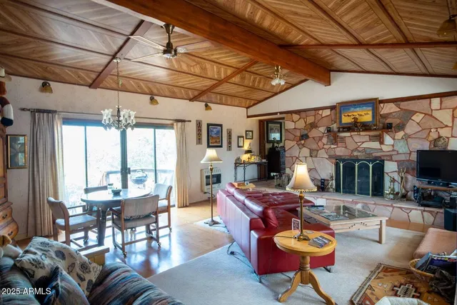 $279,900 | 55409 Madre Circle, Seligman, AZ 86337