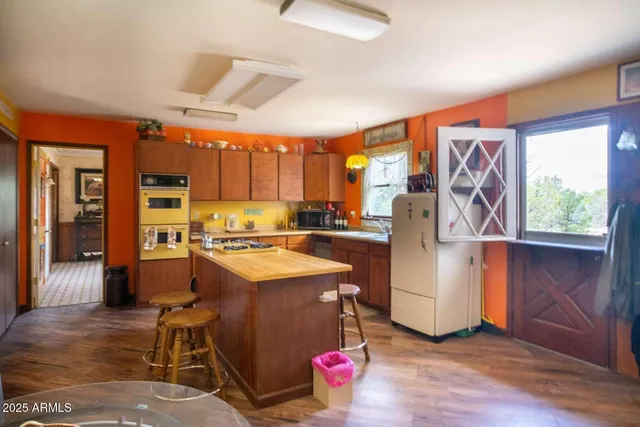 $279,900 | 55409 Madre Circle, Seligman, AZ 86337