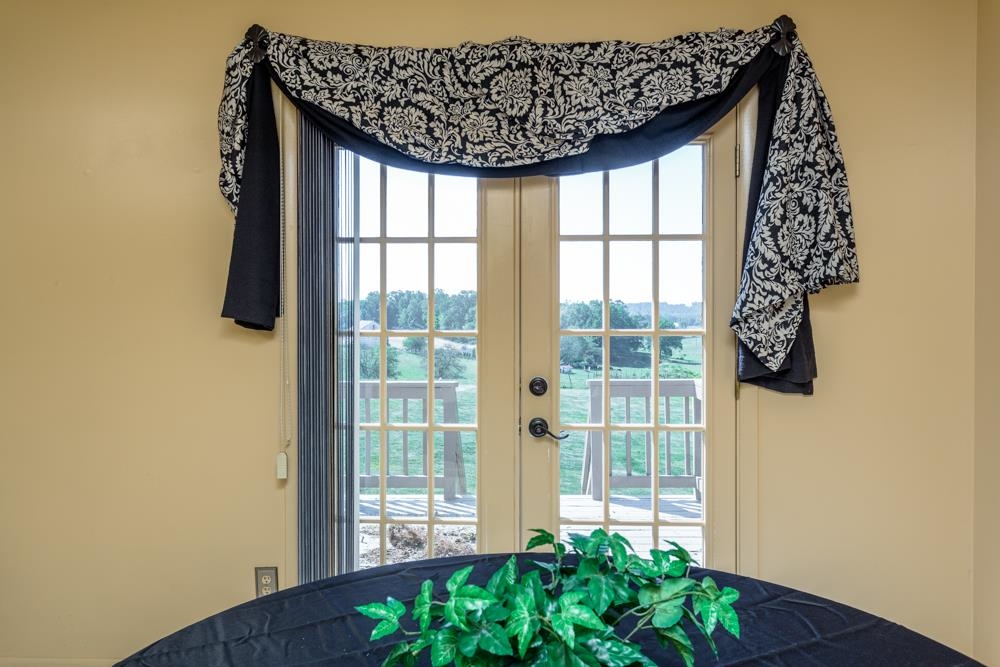 2538 Ridgedale Road Harrisonburg, VA 22801 - Photo 6 of 36 Gallery Image 6
