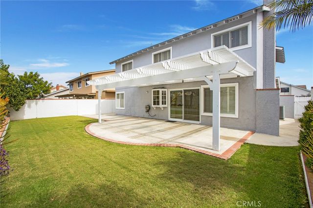 $1,600,000 | 20881 Woodlea Lane, Huntington Beach, CA 92646