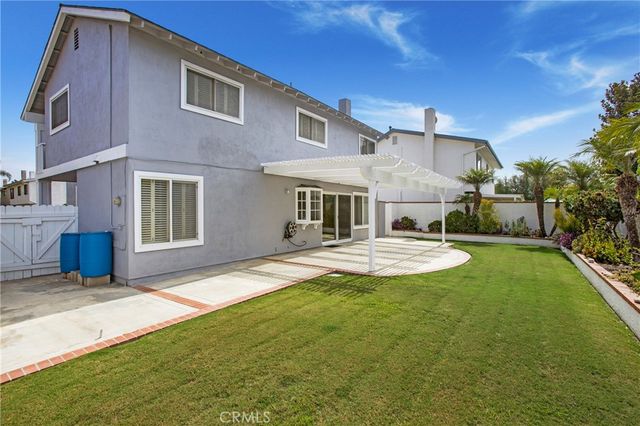 $1,600,000 | 20881 Woodlea Lane, Huntington Beach, CA 92646