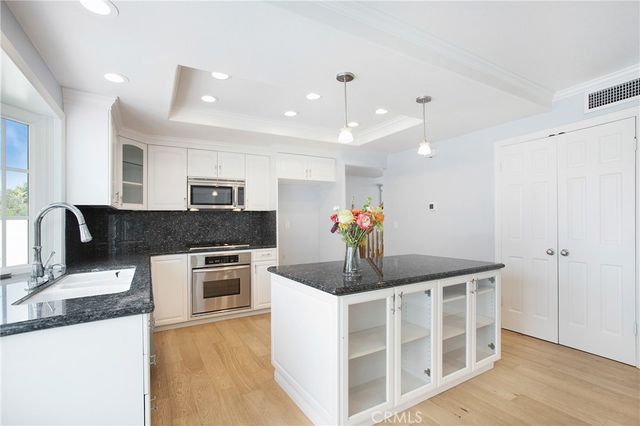 $1,600,000 | 20881 Woodlea Lane, Huntington Beach, CA 92646