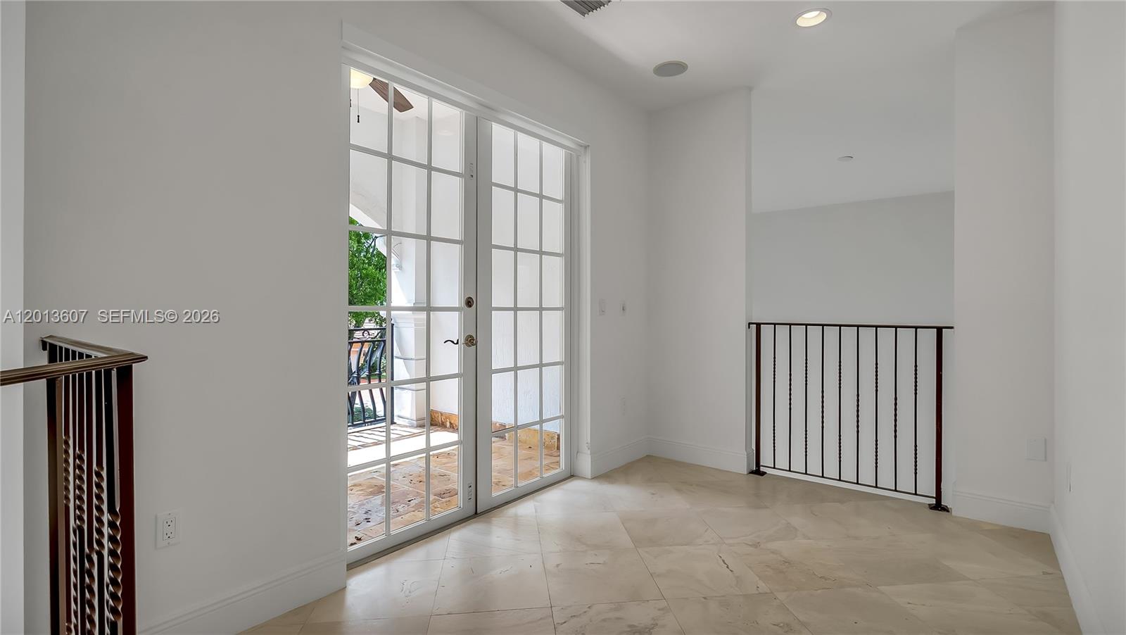16763 Northwest 77th Path Miami Lakes, FL 33016 - Photo 28 of 63