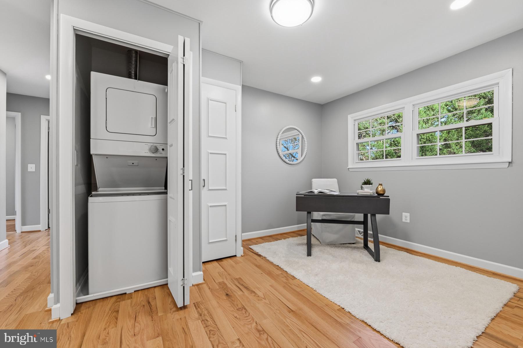 7867 Chestnut Leaf Road Severn, MD 21144 - Photo 17 of 49 Office off of kitchen with washer and dryer