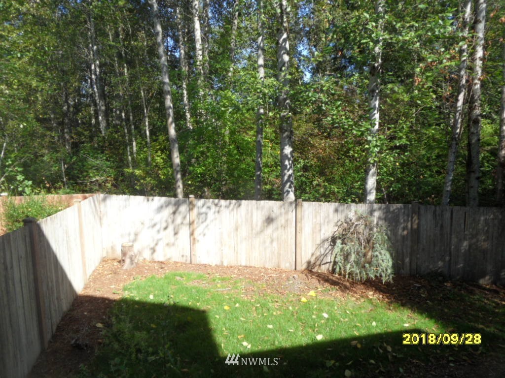 2013 187th Place Southeast Bothell, WA 98012 - Photo 2 of 23